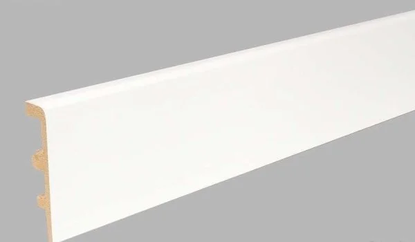 Плинтус полиуретановый Arbiton INTEGRA 01 Белый 2,4 м в Омске