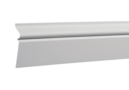 Плинтус Европласт 1.53.107 (80х22х2000 мм) в Омске