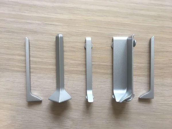 Соединитель для плинтуса ЭлитПроф Плоский 100 (Алюм) в Омске