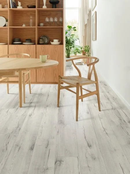 LVT-плитка Moduleo LayRed 55 EIR Mountain Oak 56112BM в Омске