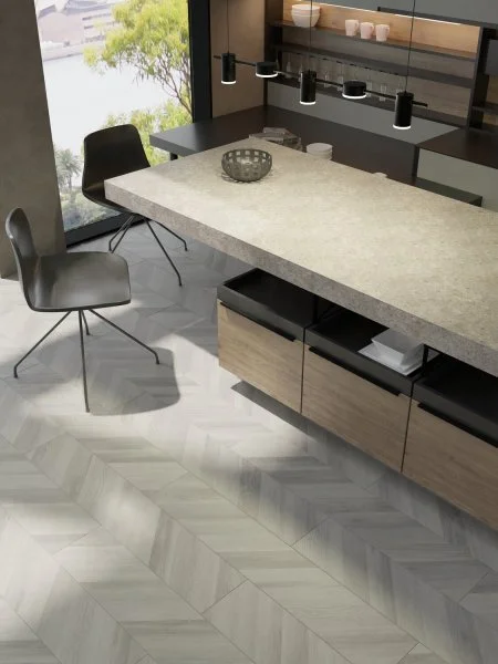 Ламинат Egger PRO 8/33 4V Large Дуб Кестинкорт Пепел левая EPL243F4CL в Омске