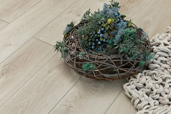 Кварц-виниловая плитка Alpine Floor Premium XL Дуб Белая Ночь ЕСО 7-2, 8 мм. 43 класс в Омске