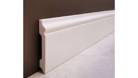 Плинтус Solid UHD 01/80 (80х12х2400 мм) в Омске