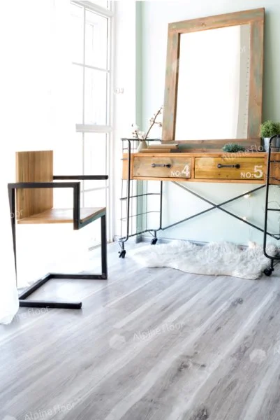 Кварц-виниловая плитка Alpine Floor Easy Line Дуб Полярный ЕСО 3-19 3 мм. 43 класс в Омске