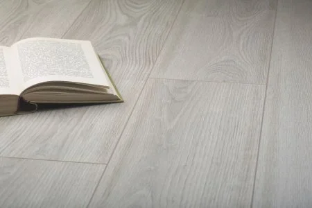 Ламинат Kronopol Platinium Milo 3034 Ferrara Oak в Омске