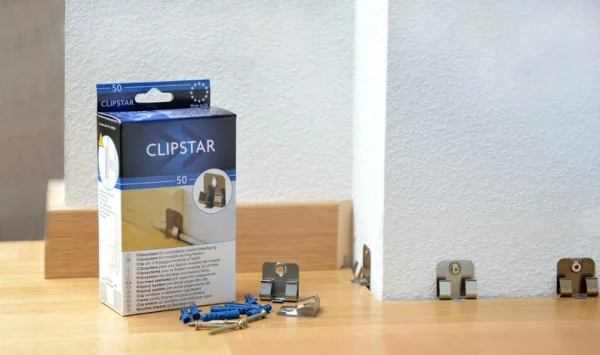 Клипсы для плинтуса Tarkett (50 шт.) в Омске
