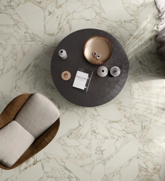 Керамогранит Italon Шарм Делюкс Арабескато Уайт 80х80 (Натуральная и реттифицированная) в Омске