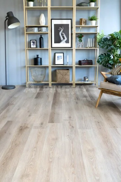 Кварц-виниловая плитка Alpine Floor Ultra Клен Насыщенный ЕСО 5-20 2 мм. 34 класс в Омске